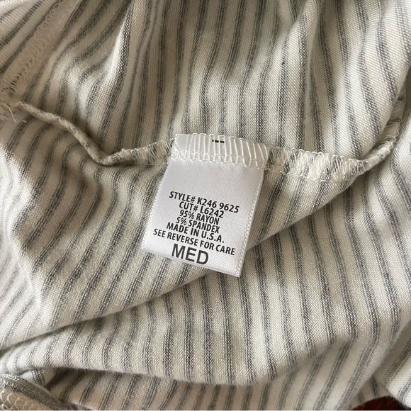 LF Emma & Sam Gray and White Striped Crop Top NWT - Picture 6 of 7